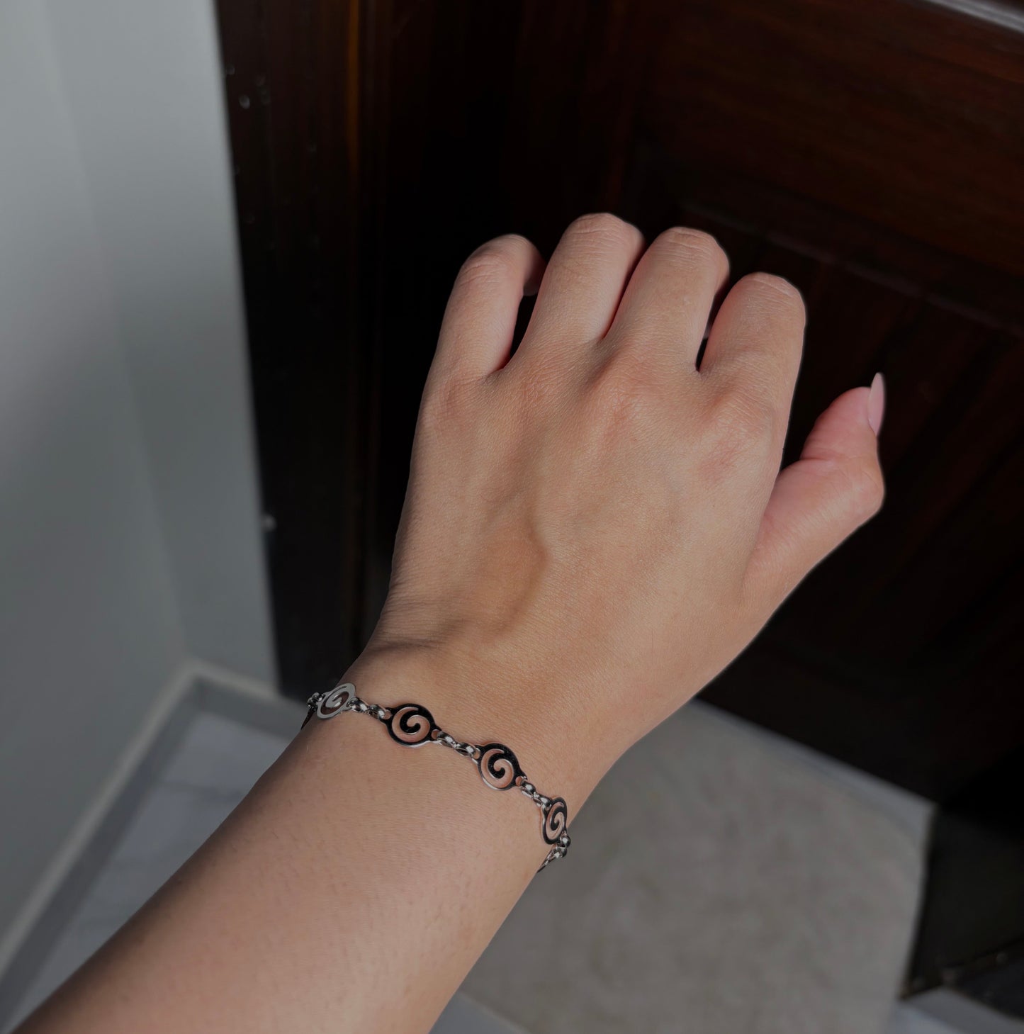 Spiral Waves Bracelet